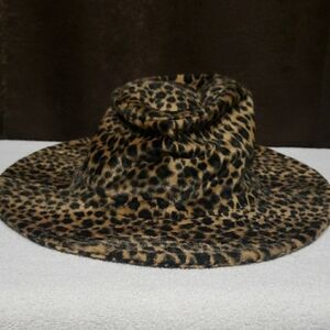 Leopard Print Women's Hat Korea Polyester